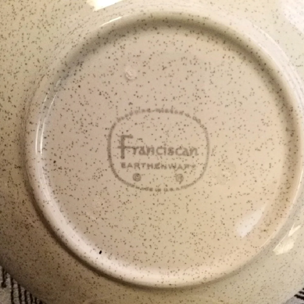 50's Vintage Franciscan Starburst Teacup and Saucer  (Set of 2) - Picture 5 of 5